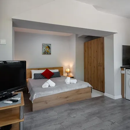 Cozy - Green Terrace Apartment Plovdiv